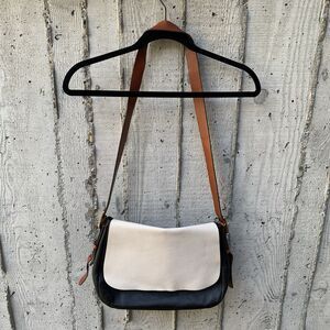 Fossil Harper Crossbody Pebbled Leather Neutral Minimalist Capsule Quiet Luxury